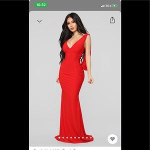 Looking only, Can’t hold me back from fashion nova